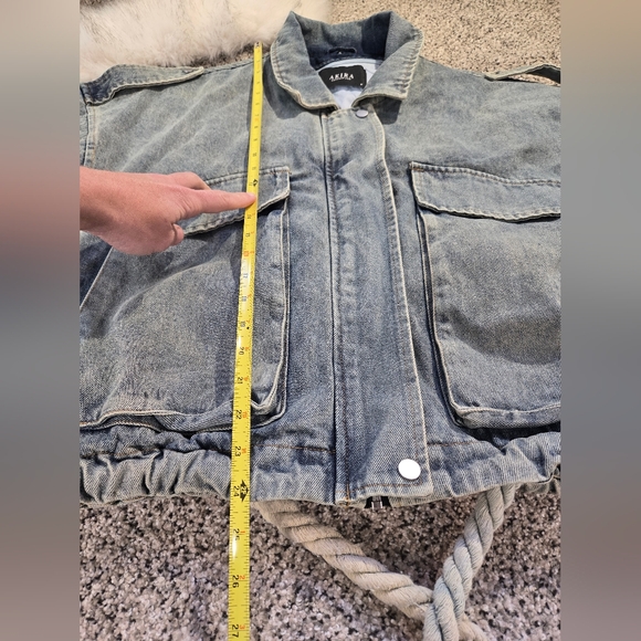 AKIRA Coat Blue Denim Jacket with White Faux Fur Removable Lining Oversized NWOT - Picture 10 of 15